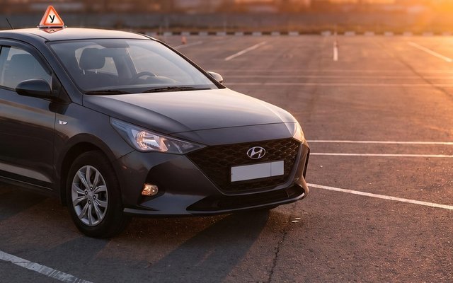 Hyundai Solaris — учебный автомобиль